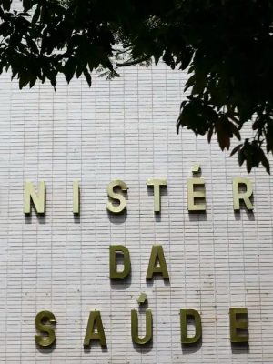 O Ministério da Saúde concederá um reajuste médio de 30% para Equipes de Saúde da Família Ribeirinha. Em nota nesta quarta-feira (5), a pasta informou que o objetivo é garantir melhores condições para a prestação de serviços de saúde em regiões de difícil acesso. Uma portaria com as novas diretrizes deve ser publicada ainda nesta semana no Diário Oficial da União